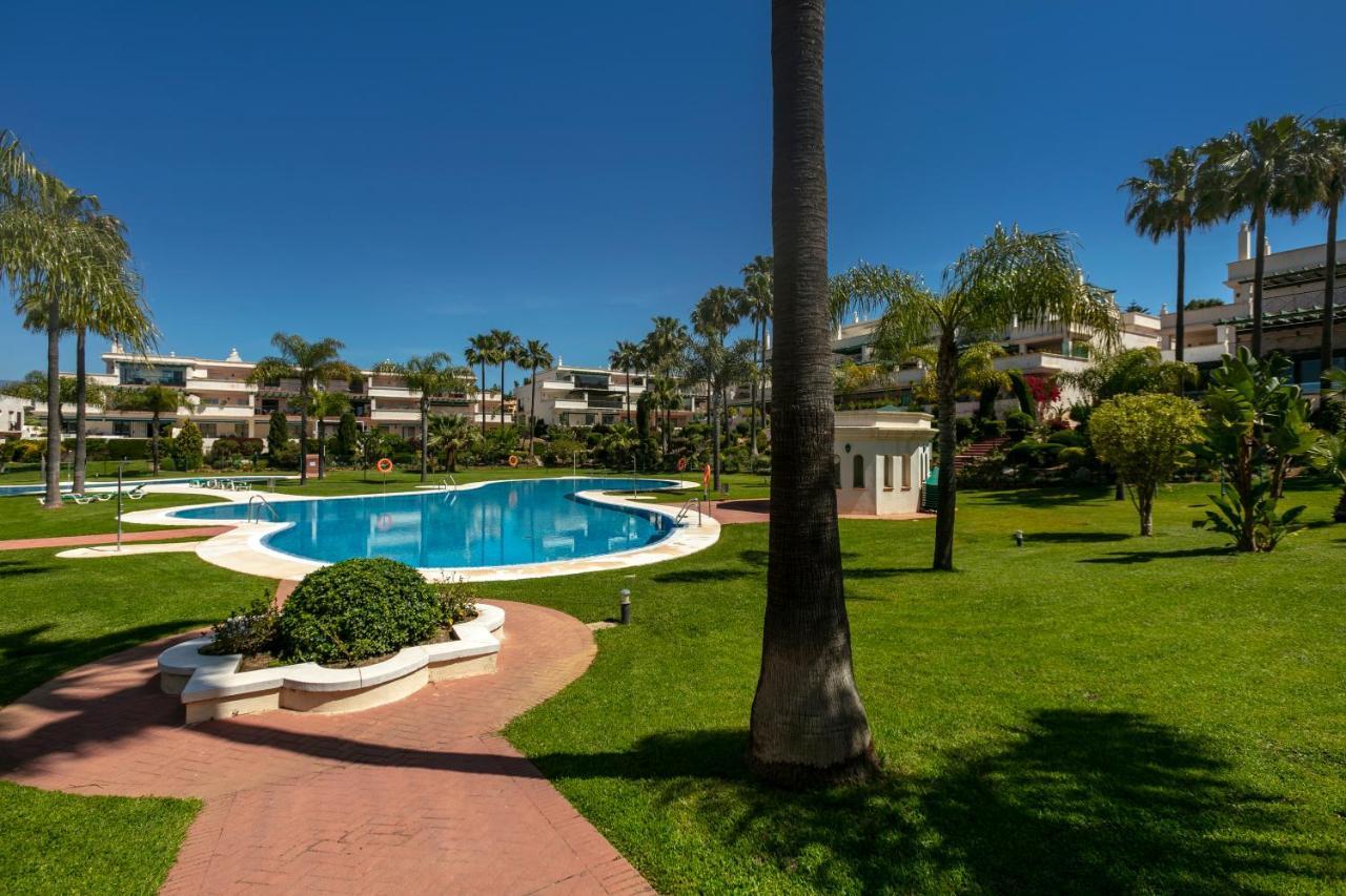 Lovely 2 Bedroom Locrimar V Walk To Rdr260 Marbella
